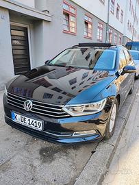 Volkswagen Passat Variant tetto panoramico Keyless