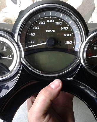 Tmax 500 "special/edition 2011" strumentazione