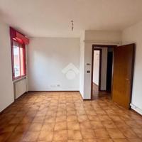 NEGOZIO A SAN GIORGIO IN BOSCO