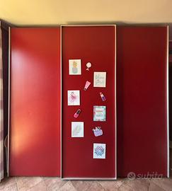 Armadio 3 ante scorrevoli rosso marca Lema