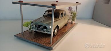 Modellino Peugeot 403 scala 1.18