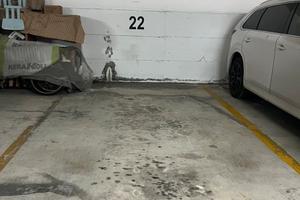 Posto auto al coperto