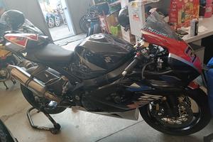 Suzuki gsxr 1000 2006 pista