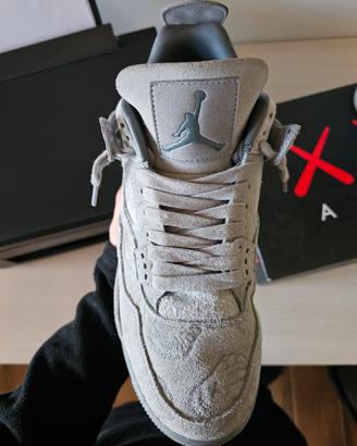 jordan 4 kaws