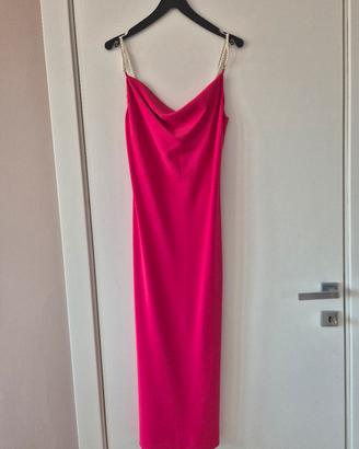 Abito lungo fucsia con spalline gioiello