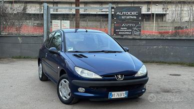 Peugeot 206 1.1 5p. XR