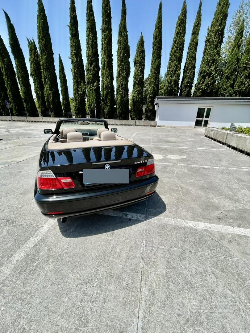 BMW 3 Series 2004 photo 2