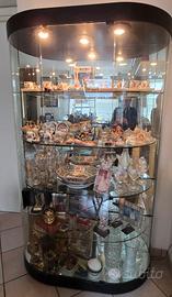 Vetrina Espositiva in Cristallo Curvo con luci