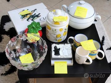 Zuppiera Biscottiera Tazze Cantinetta