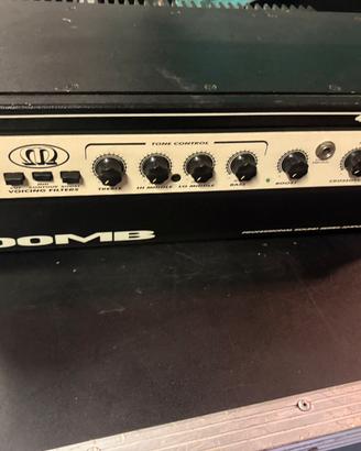 Testata per basso da 400watt rms