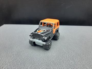 majorette jeep cj 4x4  colore nero 