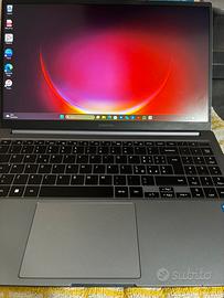Samsung galaxy book 4 16/512 giga grey