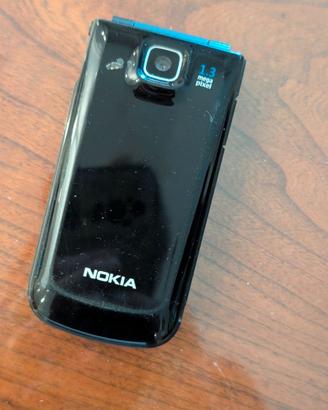 Vecchio telefono cellulare Nokia pieghevole