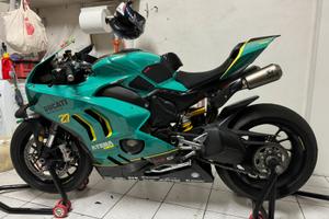 Panigale V4 2024