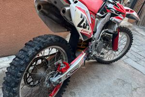 Honda crf 250 4 tempi
