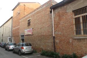 Si vende in centro rudere da ristrutturare