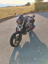 Moto Guzzi Breva 750 i.e  Caferacer moto d'epoca ?
