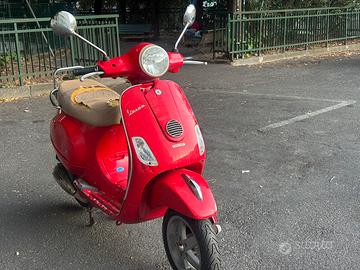 Vespa 125