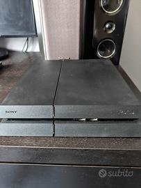 PS4 Base + 2 gamepad