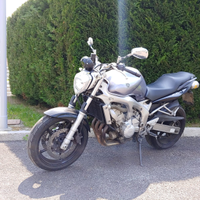 Yamaha FZ6