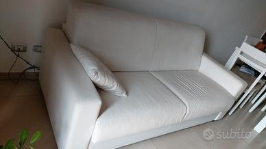 divano 2 posti  NAPOLI zona MARIGLIANO,SCISCIANO)