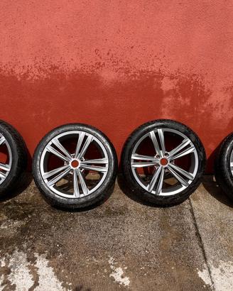 Cerchi in lega 18 ORIGINALI volkswagen golf 7/7.5