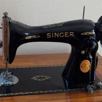 MACCHINA DA CUCIRE SINGER con mobile in radica