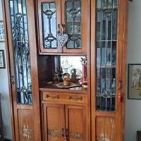 credenza stile Liberty 