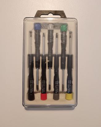 Set da 7 cacciaviti con testa a croce e piatta