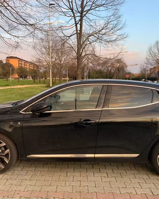 Renault Clio V 1.5 dCi –  Neopatentati