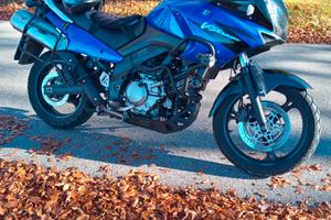 Suzuki V Strom DL 650 - 2005