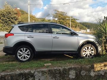 Toyota Rav4 2.2 D-C 150 cv 4wd  2013 automatico