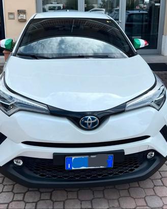 TOYOTA CHR