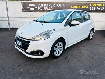 Peugeot 208 5 Porte 208 5p 1.2 puretech Active 82c