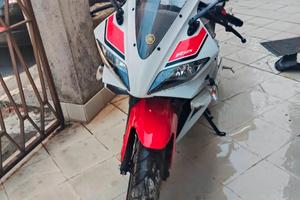 Yamaha R125 x ricambi 