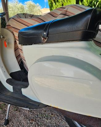 Vespa 50 restaurata 