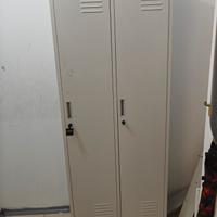 2 armadietti  metallo 