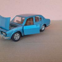 MODELLO AUTO ALFA ROMEO ALFETTA 1.8 NO BURAGO