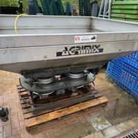 Spandiconcime Agrimix usato