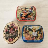 Piccole scatole di latta vintage