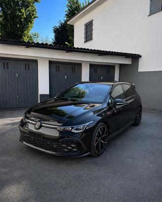 Volkswagen Golf 8 GTI