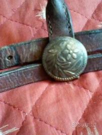 FINIMENTI in cuoio, e BISACCIA