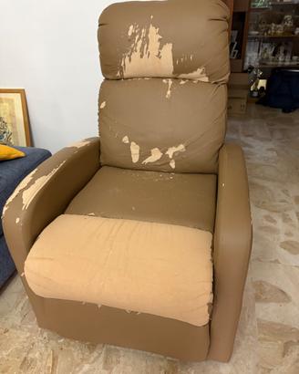 Poltrona recrinabile