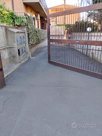 Mascalucia via Condorelli garage 32 mq