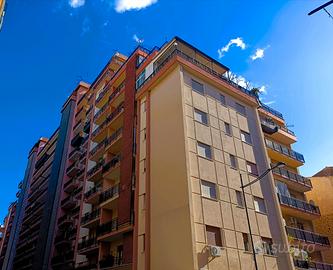 Privato vende appartamento via mario orso corbino