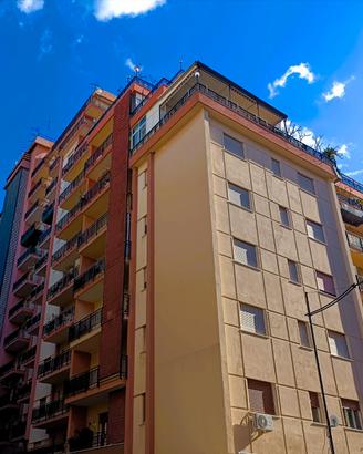Privato vende appartamento via mario orso corbino