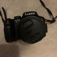 Macchina fotografica LUMIX MODELLO FZ 150