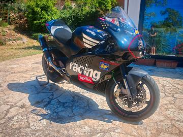 APRILIA TUONO 1000 RS