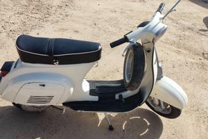 Vespa 50 special -80-