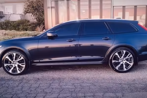 VOLVO V90 Cross Country D4 AWD Geartronic Pro